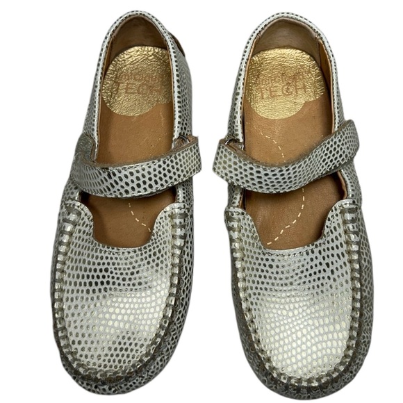 Umi Other - UMI Moraine I Leather Cream and Metallic Gold Mary Janes Toddler Girl Size 10.5